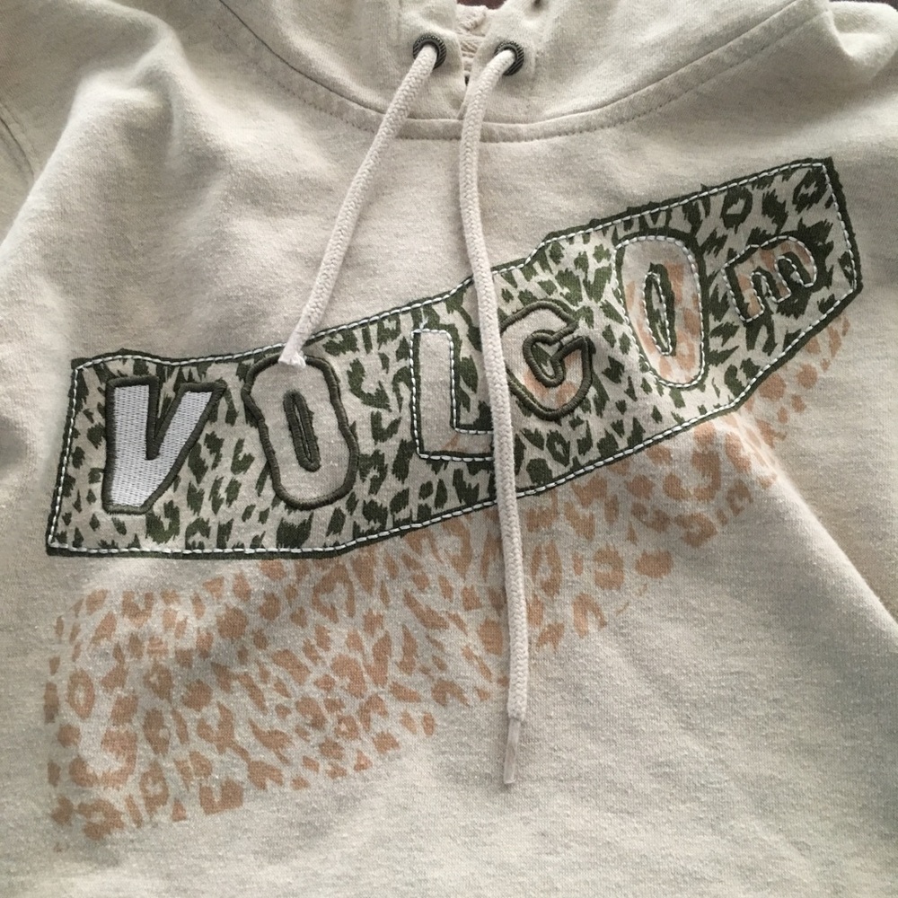 Volcom women’s hoodie sweatshirt